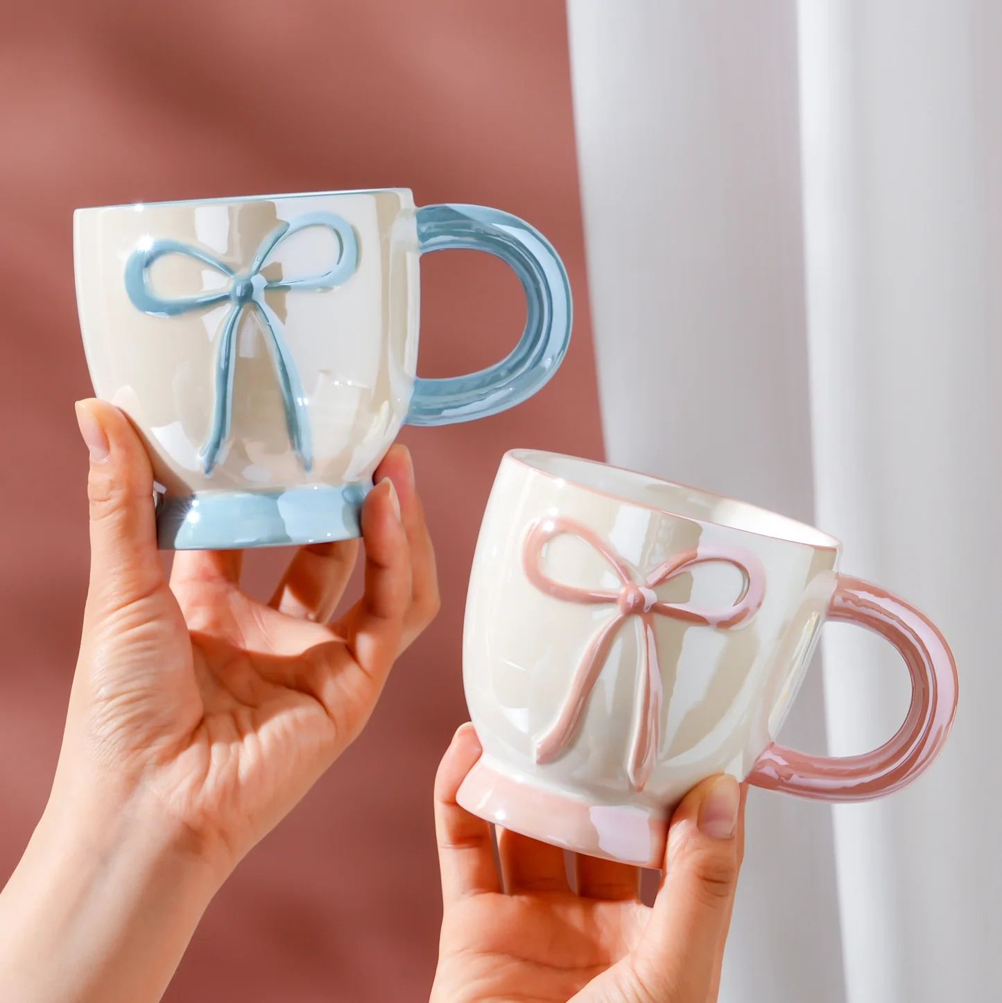 مج بورسلين فيونكة ملونة